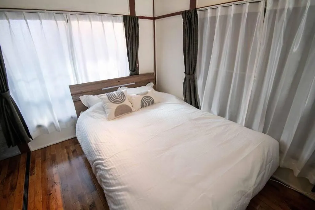 12月オープン/四ツ木駅まで8分 /収容人数6/丸貸し切り Apartment Tokyo