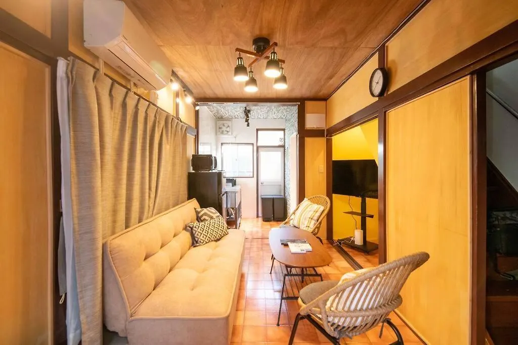 12月オープン/四ツ木駅まで8分 /収容人数6/丸貸し切り Apartment Tokyo