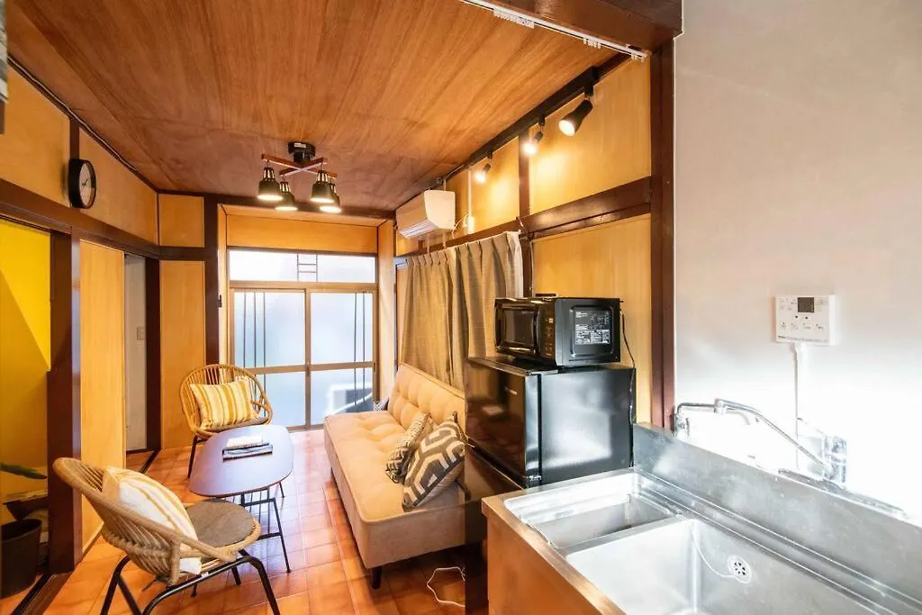 12月オープン/四ツ木駅まで8分 /収容人数6/丸貸し切り Apartment Tokyo