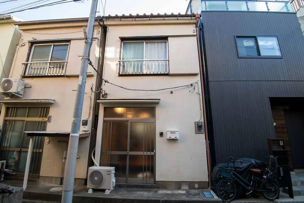 12月オープン/四ツ木駅まで8分 /収容人数6/丸貸し切り Apartment Tokyo Japan